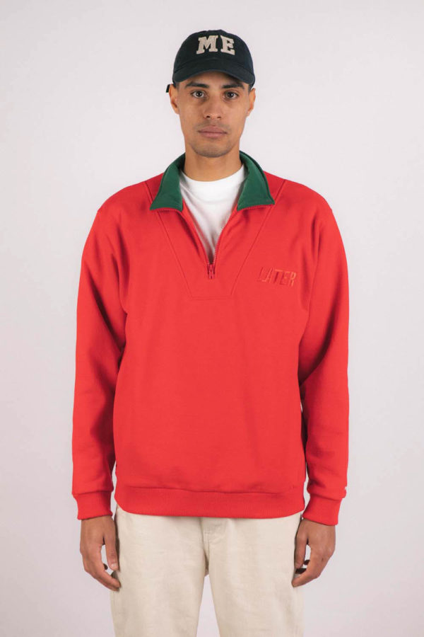 Sweat-shirt col zippé rouge et col vert recyclée, homme